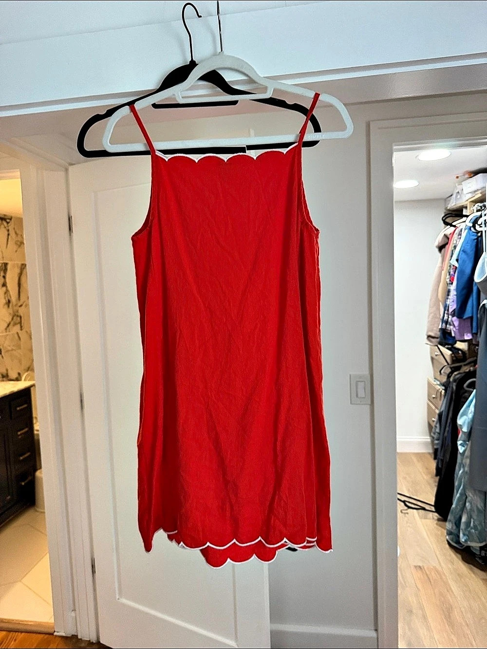 Old Navy Scalloped-Edge Apron-Neck Mini Shift Dress Red Small